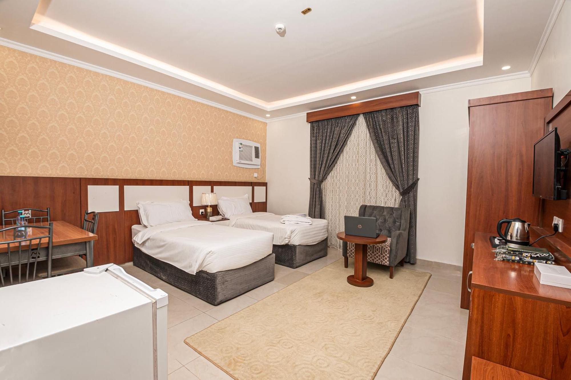 Aparthotel Ghalyt Ohud à Médine Extérieur photo