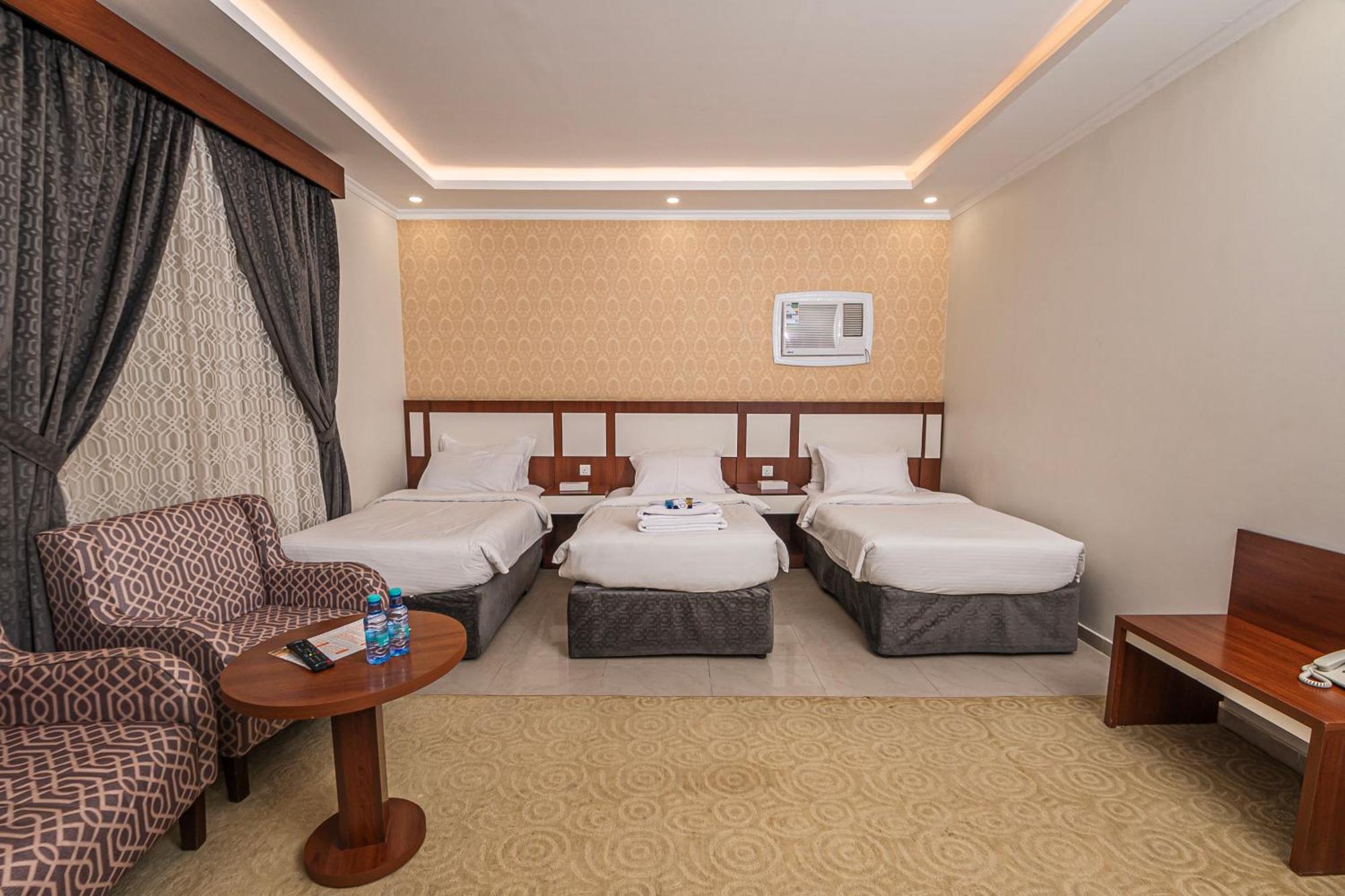 Aparthotel Ghalyt Ohud à Médine Extérieur photo